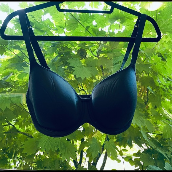 CONTURELLE | Solid Memory Soft Bra - Picture 2 of 12